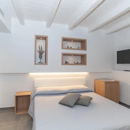 Mini House 3